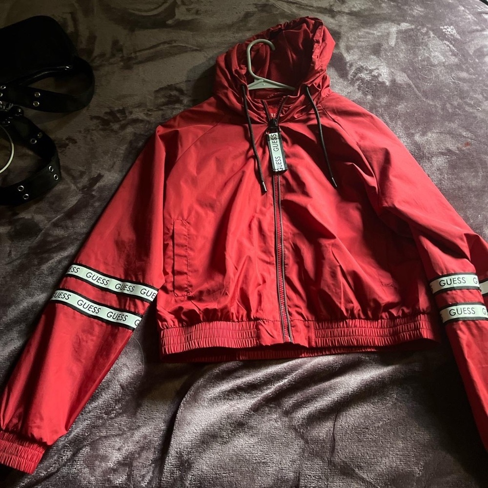GUESS WindBreaker / Light Jacket
